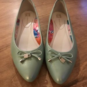 Anne Klein flats. Size 8.5 M